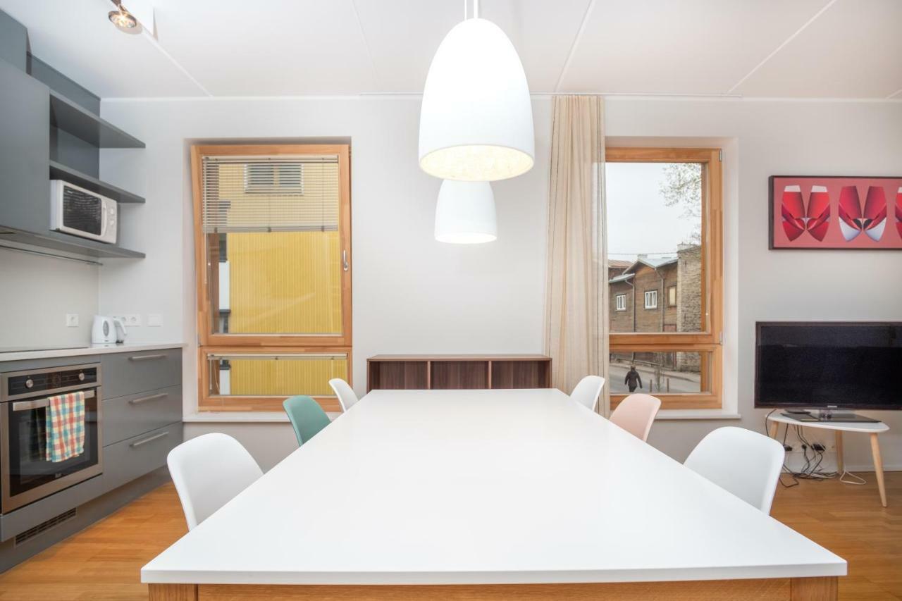 Dream Stay - Stylish Apartment Near Old Town With Free Parking Tallin Exterior foto